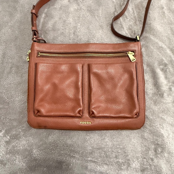 Fossil Brown Leather Crossbody Bag Purse adjustable straps - Picture 2 of 10